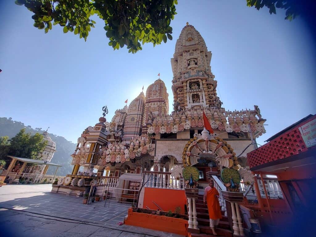 jatoli-shiv-temple